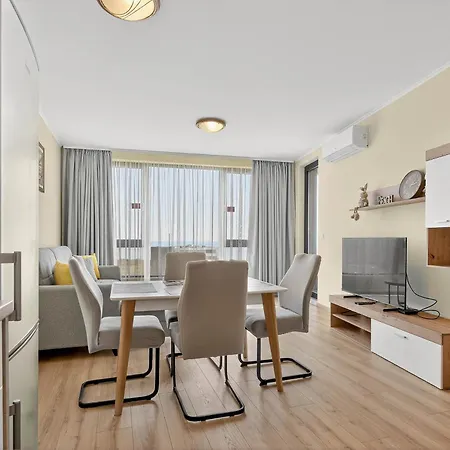 Cozy Sea View Varna&parking * Warna