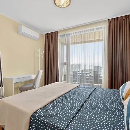 Cozy Sea View Varna&parking * Warna