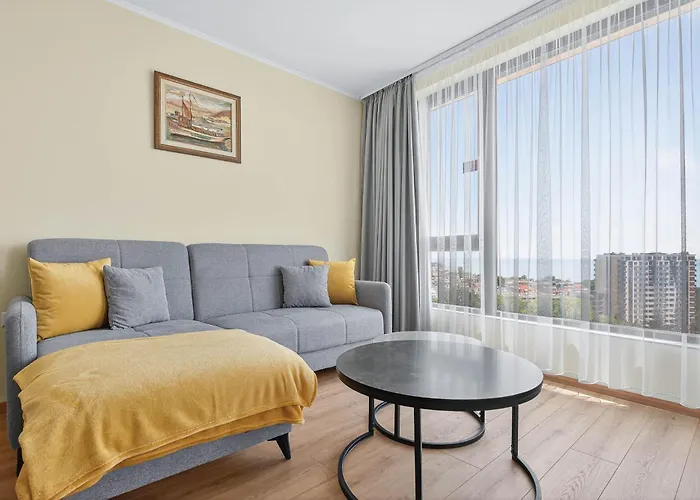 Cozy Sea View Varna&parking Warna