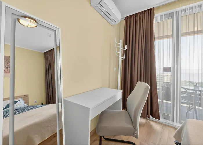 Apartament Cozy Sea View Varna&parking