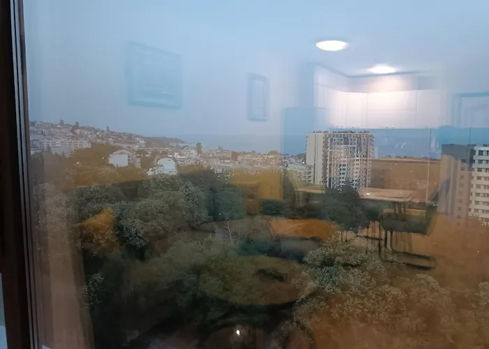 Cozy Sea View Varna&parking * Warna