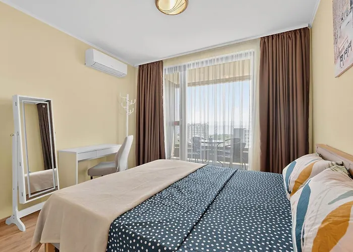 Cozy Sea View & Parking * Varna
